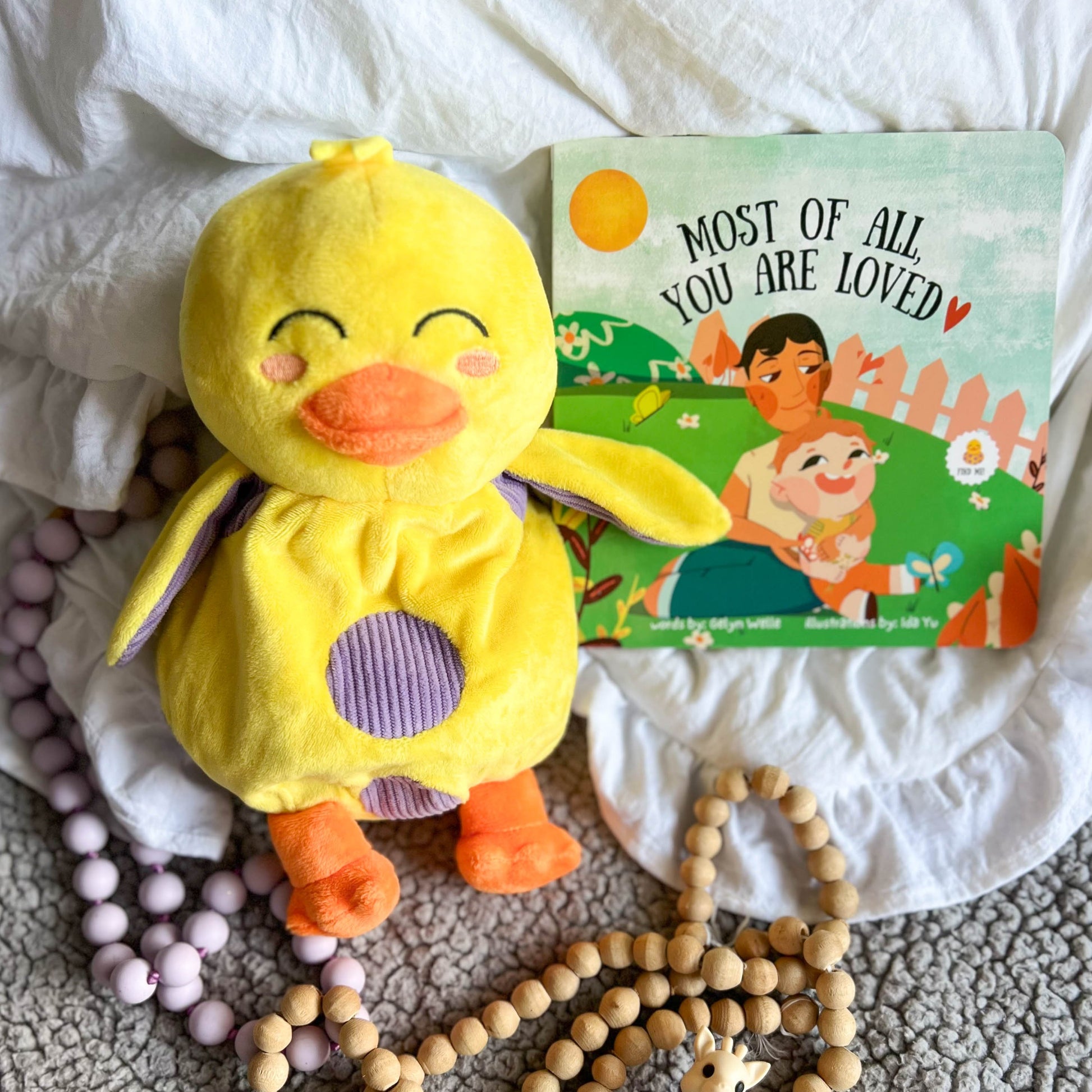 Polkaducks Snuggle Bundle - Snuggle Bundle - Includes a microwaveable stuffed duck, Woobey, and a choice of board book in English, German, or Tagalog. Perfect for bedtime routines, easing muscle pains and tummy aches,